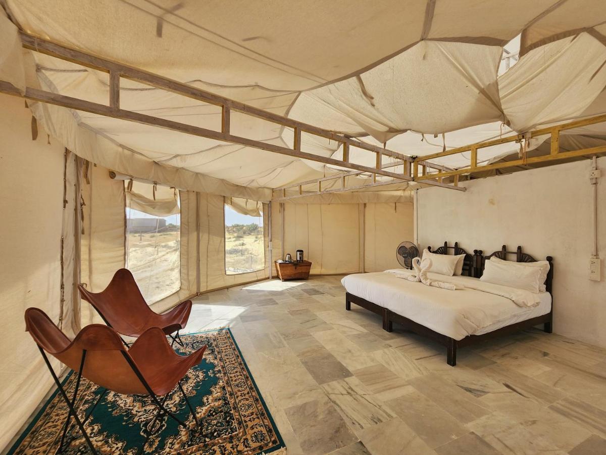 Wild Heritage Desert Camp Hotel Джайсалмер Екстериор снимка