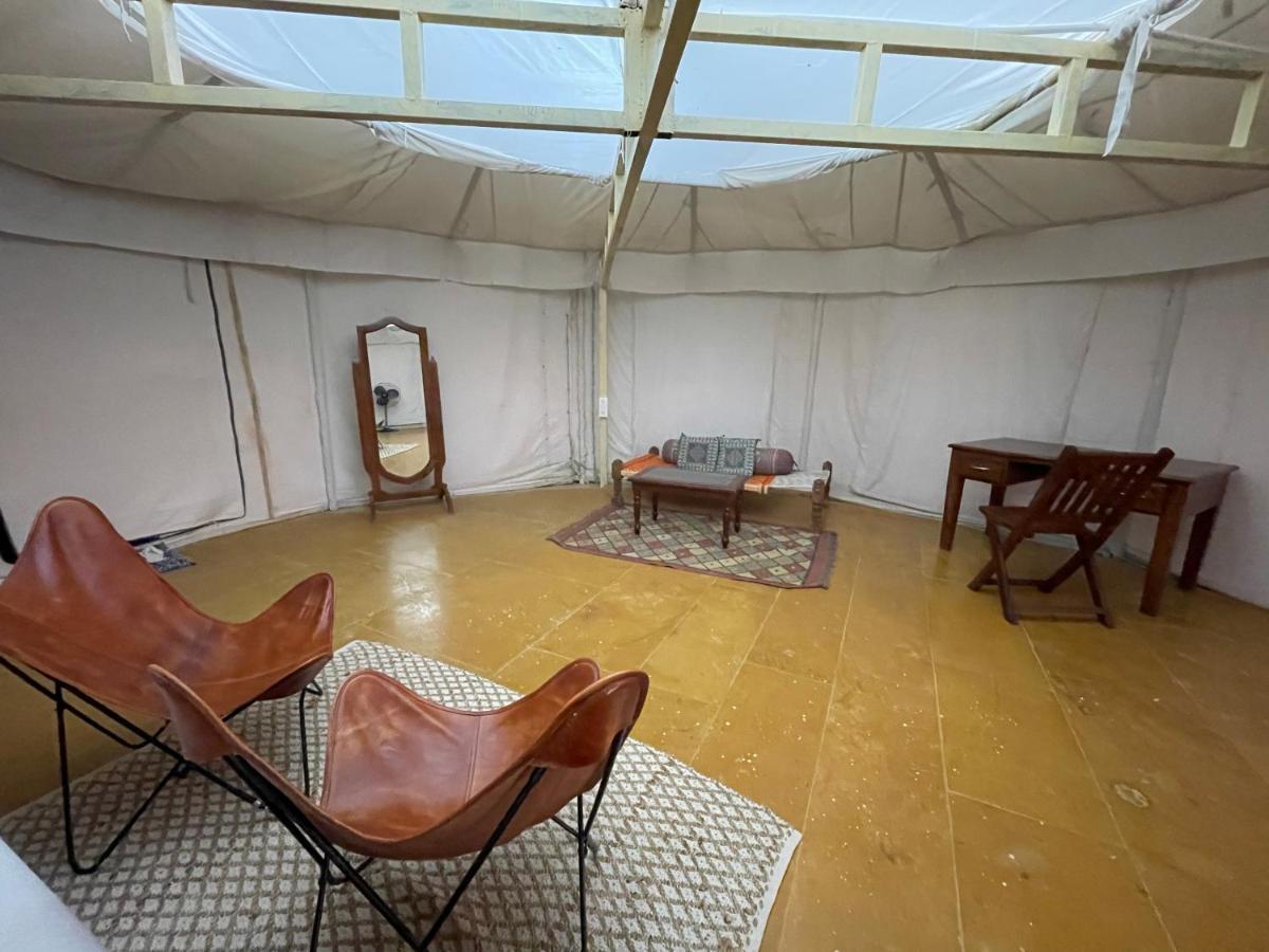 Wild Heritage Desert Camp Hotel Джайсалмер Екстериор снимка